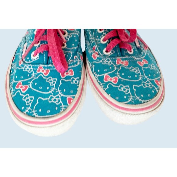 VANS x HELLO KITTY Sanrio Special Edition Low Pro Lace Up Sneakers Sz 7 - Picture 4 of 8